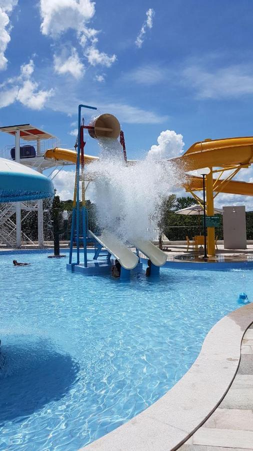 Resort Do Lago Apart Caldas Novas Exteriér fotografie